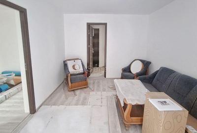 Casă cu 5 camere cu Teren 273 Mp în Central