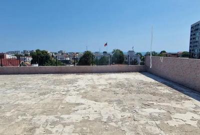 Casă cu 5 camere cu Canalizare în Tomis II - 3