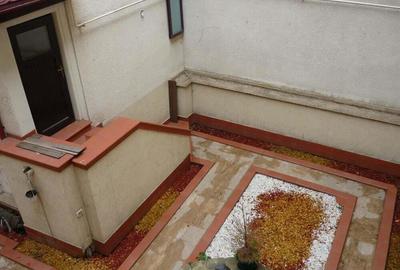 Piata Amzei-Calea Victoriei 15 camere,7bai,3bucatarii - 16