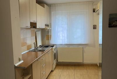 Vanzare apartament ultracentral, 3 camere - 4
