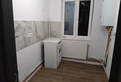 Apartament cu 2 camere decomandat în Central - 1