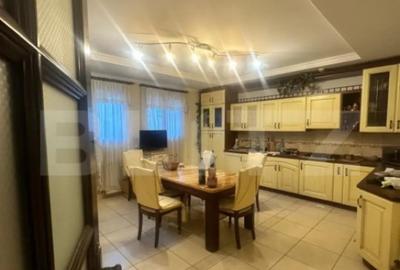 Casă cu 9 camere cu Teren 400 Mp în P-ța Sfântul Ștefan - 18