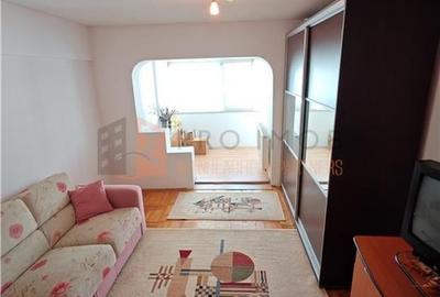 Apartament 3 camere decomandat confort 1 in zona Centru - 5