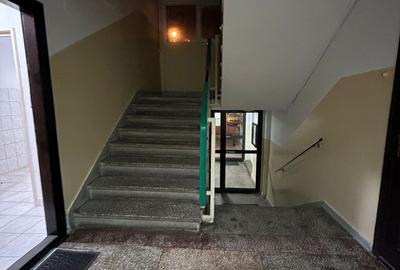 Titan 2 Camere Parter 52 Mp Instalatii Schimbate 12 Min Metrou - 12