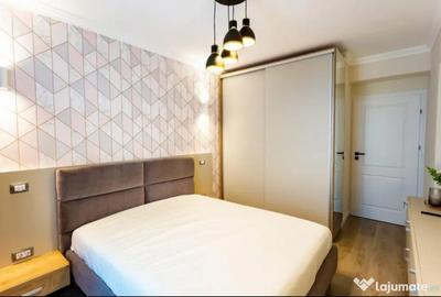 Apartament cu 2 camere decomandat, mobilat în Calea București - 13