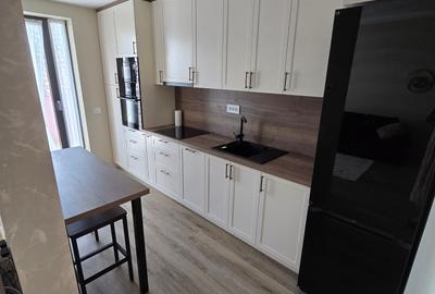 Tomis Plus - Ansamblul Mobipark - 2 camere - 4