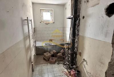 Apartament cu 2 camere decomandat în Central - 9