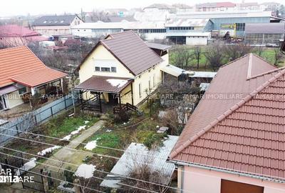Casă cu 4 camere cu Teren 387 Mp în Vladimirescu - 3