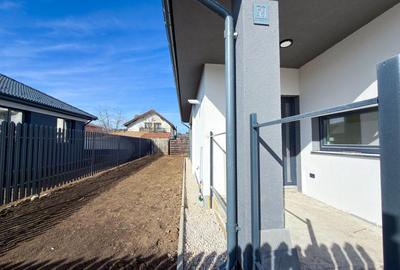 Casă cu 4 camere cu Canalizare în Sânpetru - 3