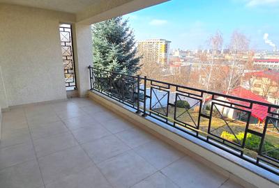 Casă individuală cu 6 camere cu Canalizare în Bucium - 9