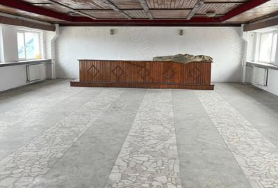 Spațiu comercial, de 105 mp, în Central - 2