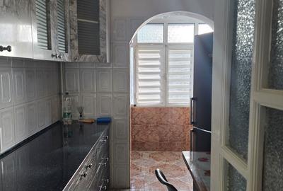 Apartament cu 3 camere decomandat în Nicolina - 1