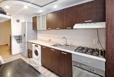 Apartament cu 3 camere circular, mobilat în Calea București - 5