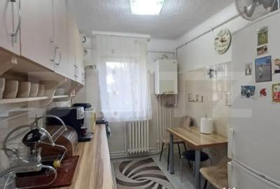 Apartament cu 3 camere semidecomandat în Central - 10
