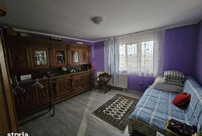 Casă cu 5 camere cu Teren 741 Mp în Dobra - 4