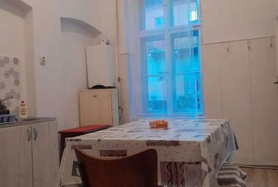 Apartament cu 4 camere decomandat în Ultracentral - 2