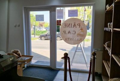 Spațiu comercial, de 18 mp, în Central - 2