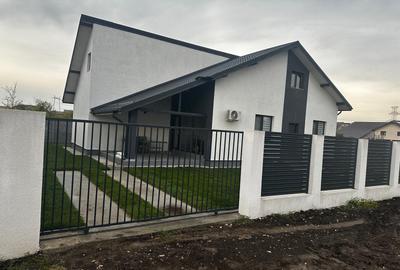 Casă cu 4 camere în Domnești - 8