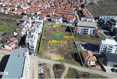 Teren de 4994 mp, în Central