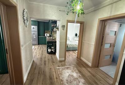 Apartament cu 3 camere decomandat în Central - 4