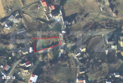 Teren de 1100 mp, în Șcheia