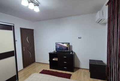 Garsonieră decomandată în Central - 6