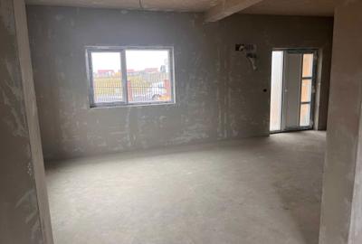 Casă cu 4 camere în Moșnița Nouă - 5