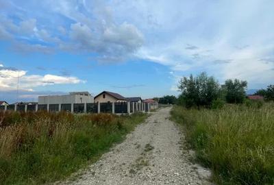 Teren Construcții intravilan de 525 mp, în Stupini