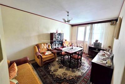 Apartament cu 3 camere decomandat în Nord - 1