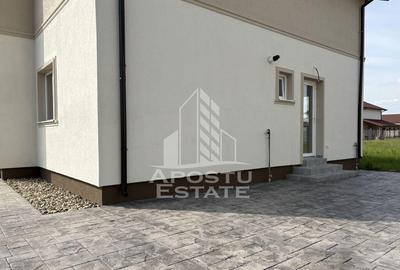 Casă cu 5 camere cu Teren 601 Mp în Moșnița Nouă - 3