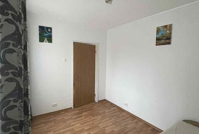 Apartament cu 3 camere decomandat în 1 Mai - 4