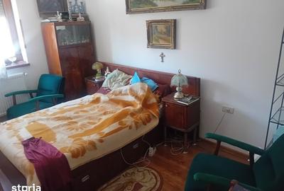 Apartament cu 2 camere decomandat în Central - 2