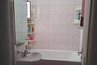 Apartament cu 3 camere decomandat în Central - 10