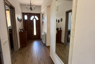 Casa spatioasa si luminoasa Mogosoaia - 8