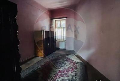 Casă cu 3 camere cu Canalizare în Eminescu - 11