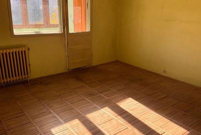 Apartament cu 3 camere decomandat în Exterior Vest - 4