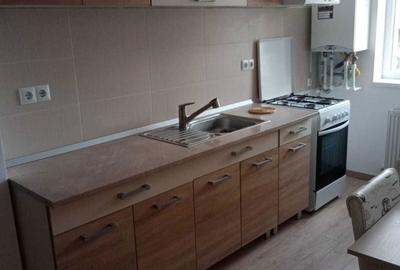 Apartament cu 2 camere decomandat în Florești - 3
