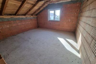 Casă cu 4 camere în Cenad - 2