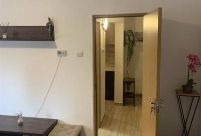 Garsonieră decomandată, mobilată în Astra - 4