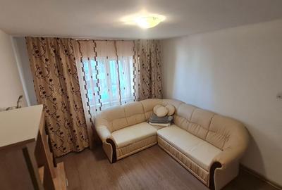 Apartament cu 2 camere decomandat în Central - 2