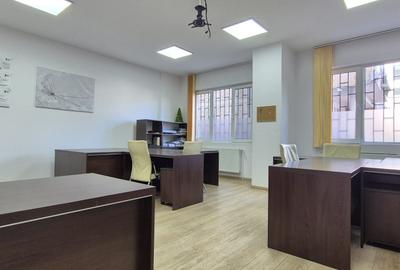 Birou, de 55 mp, în 13 Septembrie - 2