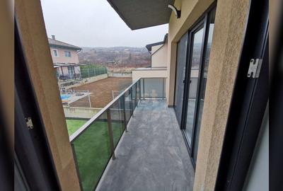 Casă cu 4 camere cu Teren 360 Mp în Borhanci - 13
