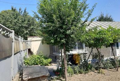 Casă cu 4 camere cu Teren 317 Mp în Central
