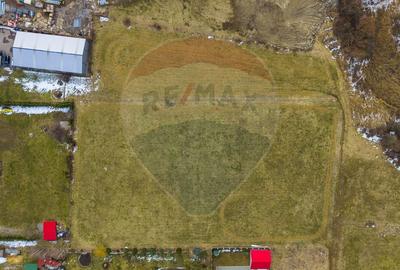 Teren Construcții intravilan de 4138 mp, în Sud - 15