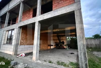 Casă cu 4 camere în Albești - 16