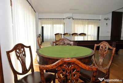 Casă cu 9 camere cu Teren 900 Mp în Central - 7