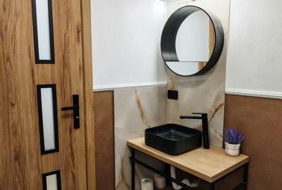 Apartament cu 4 camere decomandat în Central - 2