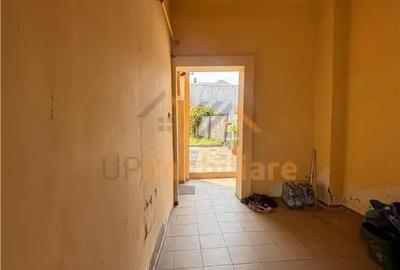 Casă cu 3 camere cu Teren 243 Mp în Central - 9