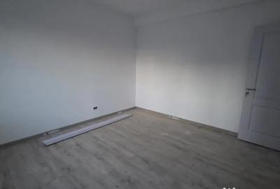 Casă cu 3 camere cu Teren 390 Mp în Păulești - 10