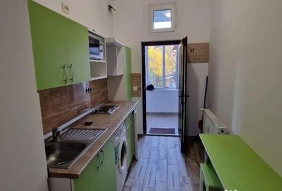 Apartament cu 3 camere decomandat în Spitalul Județean - 5